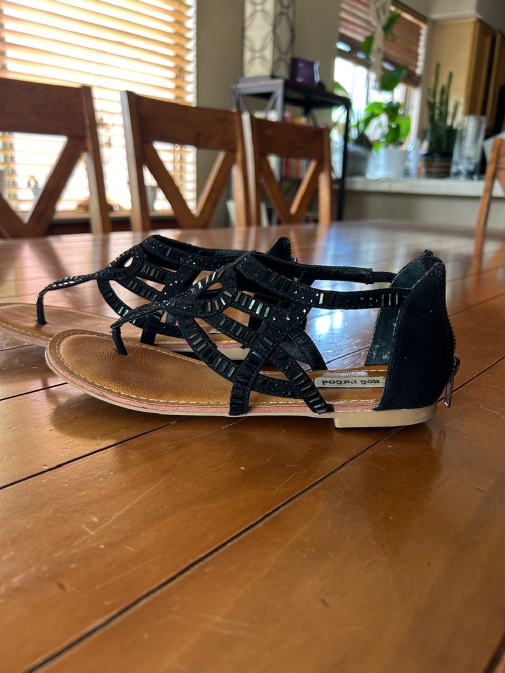 Not Rated Black Strappy Embellished Sandals – Women’s Size 6.5